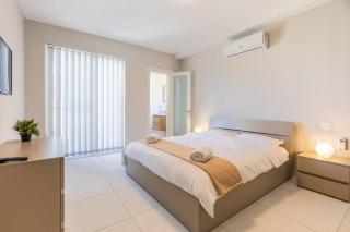 Your home away from home - top floor apt close to the beach & entertainment - Is-Swieqi - 9
