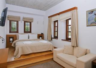 Kerasies Guesthouse - Vovousa - 3