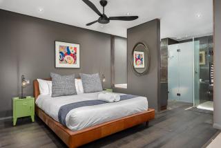 Portside Luxury Apartments - 9