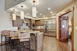 Expansive 4 Bedroom Ski In, Ski Out One Ski Hill Residence Located At The Base Of Peak 8 With Beautiful Views - 6