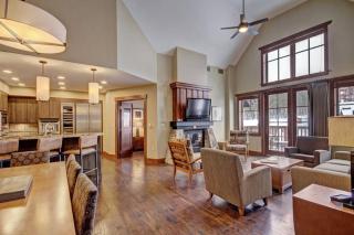 Expansive 4 Bedroom Ski In, Ski Out One Ski Hill Residence Located At The Base Of Peak 8 With Beautiful Views - 5