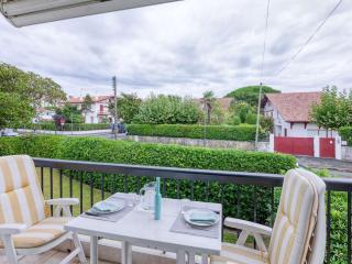 Appartement moderne près de la plage avec balcon et Wi-Fi à Hendaye - FR-1-2-394 - 9