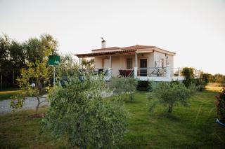 A wonderful relaxing place. Nice view. Romantic sunset - 6