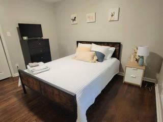 Refreshed!! Private 4BRMs 2 Bath - 2 King Beds!! - Smyrna - 3