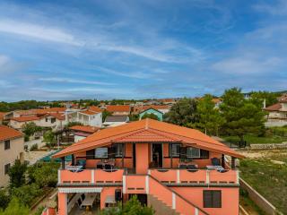 APARTMANI ZLATA - Vir - 0