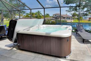 Manor on the Canal - 5