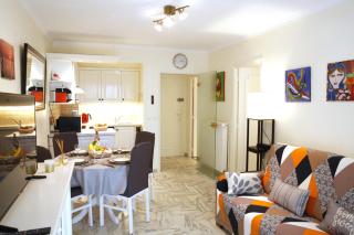 LB Vacation Rentals I Cannes Croisette, Large Terrace, Free Parking, Beaches - 5