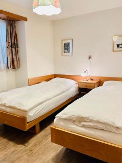Im alten Dorfteil von Zermatt - 7