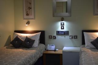 Park Avenue Hotel - London - 1