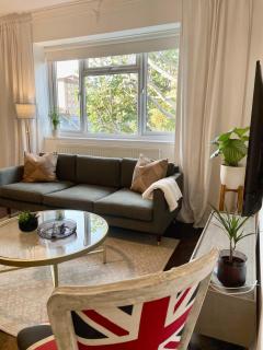 Newly refurbished 2 BR Apartment in South London - Londra - 0