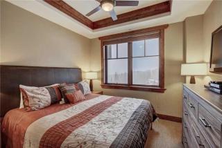 Luxury 1 Bedroom Ski In, Ski Out One Ski Hill Residence Located At The Base Of Peak 8 With Bowling Alley Onsite - 3