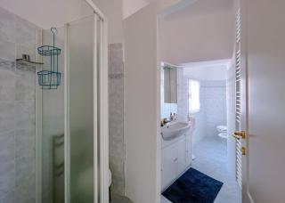 Splendido appartamento con vista mare su piazza Dante - Varazze - 4