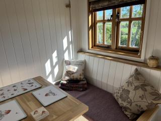 Robins Retreat - orchard with hot tub - see extras - Alfriston - 2