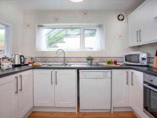 Devon Court 2 - Salcombe - 4