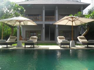 Ju'Blu Hotel - Lovina - 7