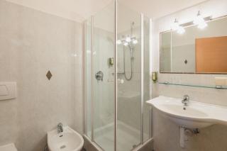 Guesthouse St Nikolaus - Ultimo - 9