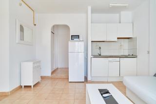 Apartamentos San Antonio Beach - San Antonio Bay - 4