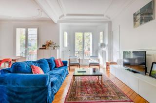 Veeve - A Touch of Sapphire - Paris - 0