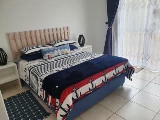 29 Jeffs Place - Yzerfontein - 9