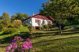 Maison dans un parc de verdure - Verthemex - 0