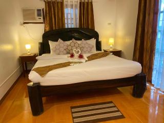 Sophias Beach Guest House - 1