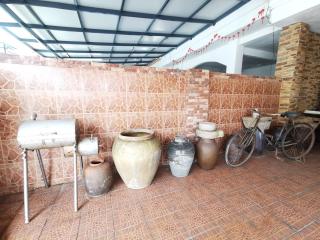 Jen PD Homestay - Unique, Antique House NO WIFI - 7