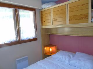 Charmant Appartement 2 Pièces avec Balcon et Parking à Châtel - Idéal pour 4 Personnes - FR-1-198-141 - Châtel - 2