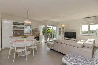 Apartments Tribunj Mali mago - 3