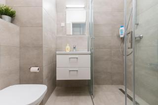 New Blue Danube Apartment with Balcony and Parking - Budapest - 7