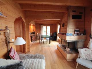 Chalet 3 chambres 8 pers avec cheminée et parking à 1000m des pistes - FR-1-572-49 - Les Carroz d'Araches - 3