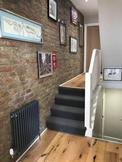 Elegant 3bed Crouchend in style with roof terrace - 1