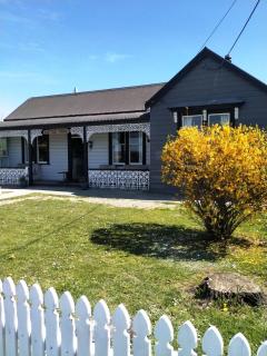 The Old Forge - an "Heritage' house - Fairlie - 9
