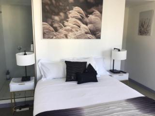 1213/146 Sooning street, Nelly Bay, Magnetic Island. Qld 4819. One Bright Point. - 5