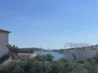 Apartments by the sea Stupin Celine, Rogoznica - 19872 - 2