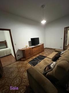 Casa virou negócio - Olímpia - 8