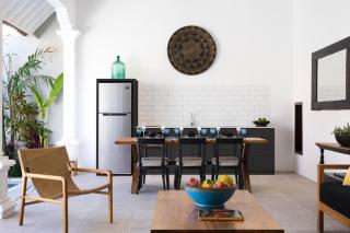 Villa Toru - Stylish luxury in Legian, tranquil location, walk to beach - 3