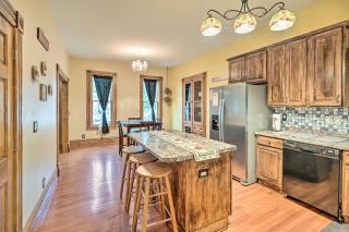 Less Than 1 Mi to Downtown Historic Dubuque Gem! - 9