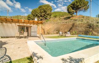 Cozy Home In Arenas With Swimming Pool - Arenas - 1