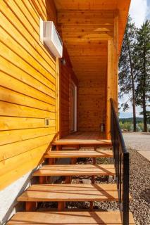 Comfortable Duplex Unit - Beautiful Lake Views! - Valley - 2