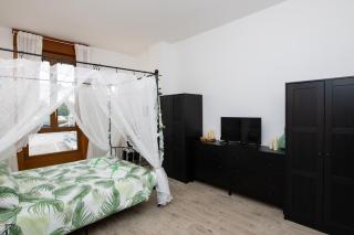 ! Esotico ! Letto baldacchino - Metro 5 min - 50mq - 6