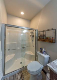 Wonderful Triplex Unit With Spectacular Lake View! - Valley - 1