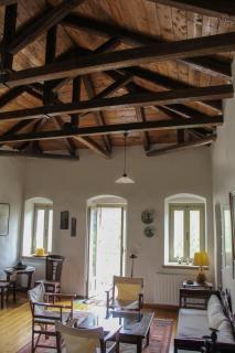 The Stonehouse - 8