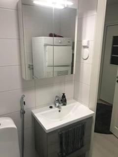 Valoisa avara yksiö loistavalla sijannilla - 1