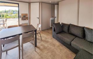 Gorgeous Home In Olonzac With Kitchen - 7