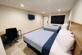 Super 8 by Wyndham Bakersfield CA - Bakersfield - 4