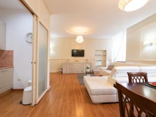 The Best Rent - Stylish one-bedroom apartment in Piazza Barberini - Rome - 8