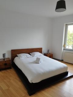 Le Thannois - appartement 2 chambres, salon, cuisine équipée, parking et wifi gratuit - Mulhouse - 4