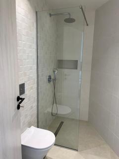 Hotel Kathrin Beach - Adelianos Kampos - 5