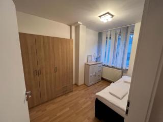 Iren Apartment Bratislava - Bratislava - 5