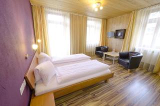 CURUNA Hotel-Garni B&B - Scuol - 9